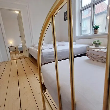 Апартаменты 2 Bedroom Near Pedestrian Street *